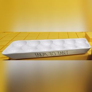 Rae Dunn FARM TO TABLE Dozen Egg Holder